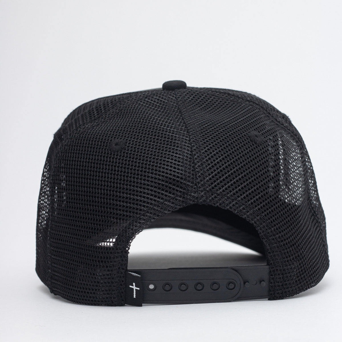 Renewed Trucker Hat - Black/Black